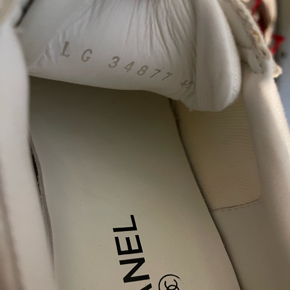 Authentic Chanel x Pharrell graffiti trainers - Picture 5 of 6